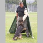 Geli beim verbellen mit Gerhard.JPG